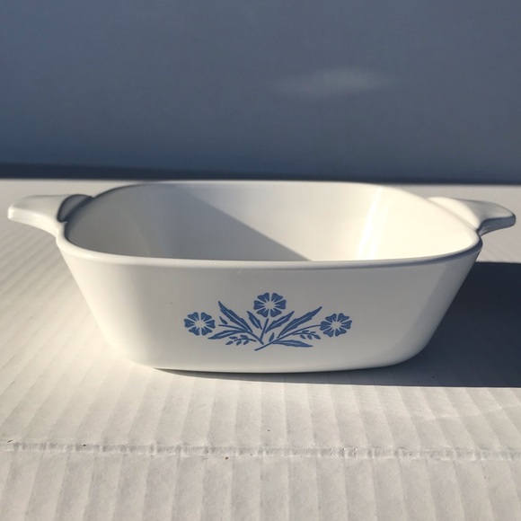 Corningware Petite Pan Cornflower Blue P41 5 1/4” x 1 1/2” Tall - Picture 1 of 5